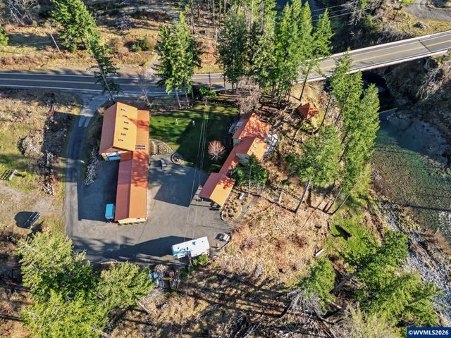 32365 North Fork Rd SE, Lyons, OR 97358