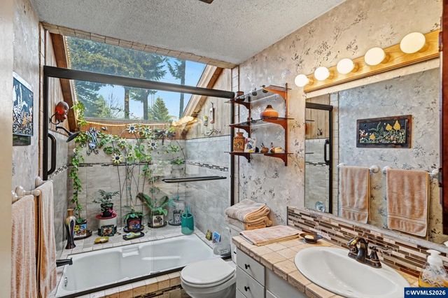 32365 North Fork Rd SE, Lyons, OR 97358