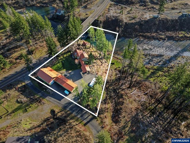 32365 North Fork Rd SE, Lyons, OR 97358