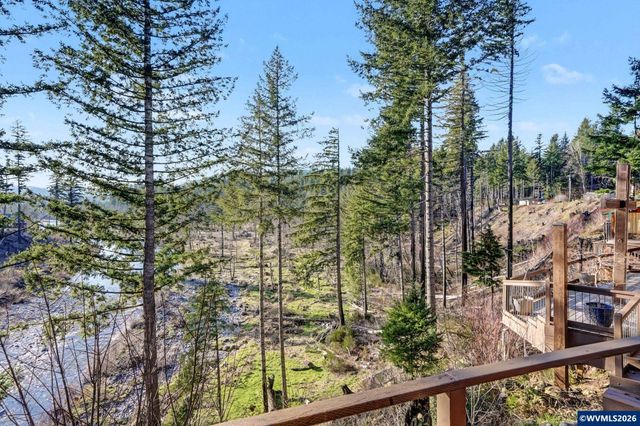 32365 North Fork Rd SE, Lyons, OR 97358