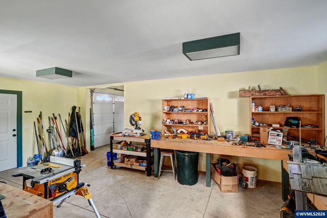 32365 North Fork Rd SE, Lyons, OR 97358