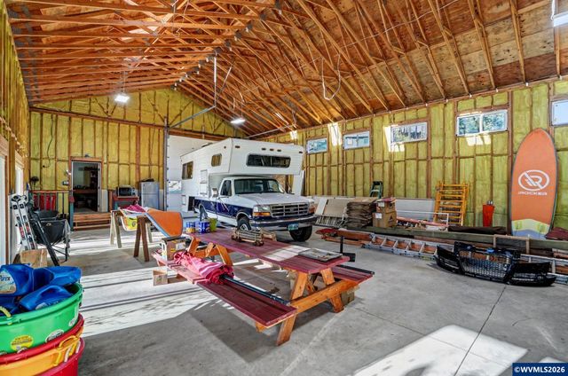 32365 North Fork Rd SE, Lyons, OR 97358