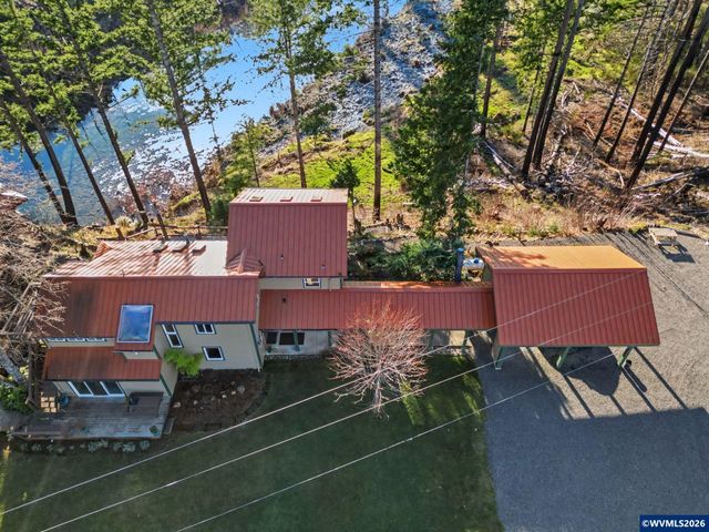 32365 North Fork Rd SE, Lyons, OR 97358