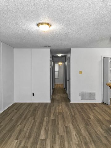 821 N Mesquite Street B, Arlington, TX 76011