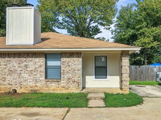 821 N Mesquite Street B, Arlington, TX 76011