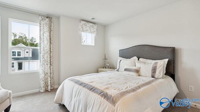 143 Wolfe Lane, Huntsville, AL 35811