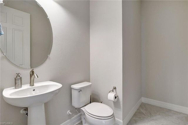 11752 Bowes CIR, Fort Myers, FL 33913
