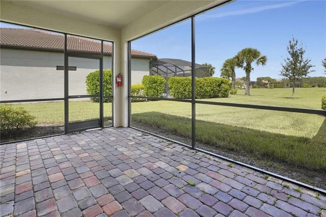 11752 Bowes CIR, Fort Myers, FL 33913