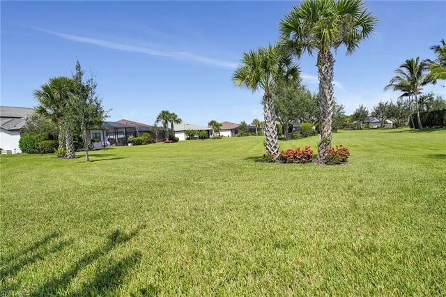 11752 Bowes CIR, Fort Myers, FL 33913
