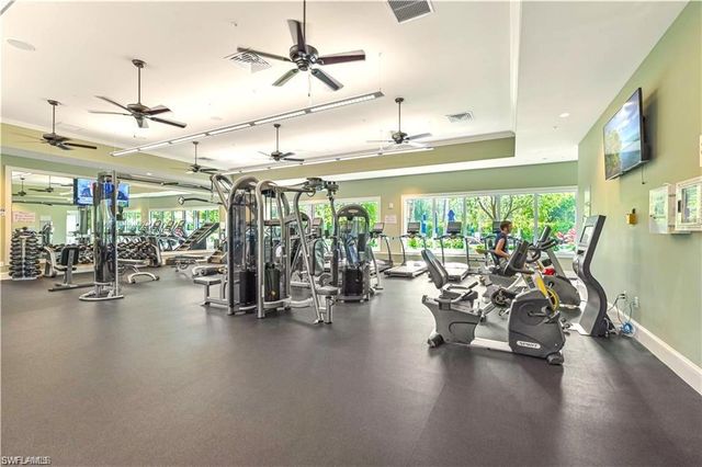 11752 Bowes CIR, Fort Myers, FL 33913