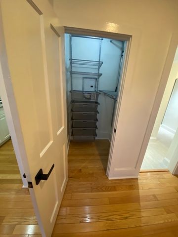 458 Beacon Street 1, Boston, MA 02115