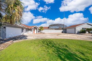 372 REST HAVEN ROAD, Geneva, FL 32732
