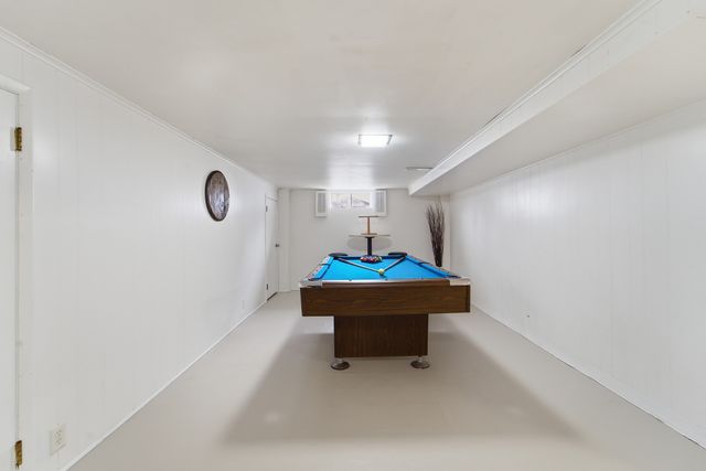 6635 Sunset Terrace, Windsor Heights, IA 50324