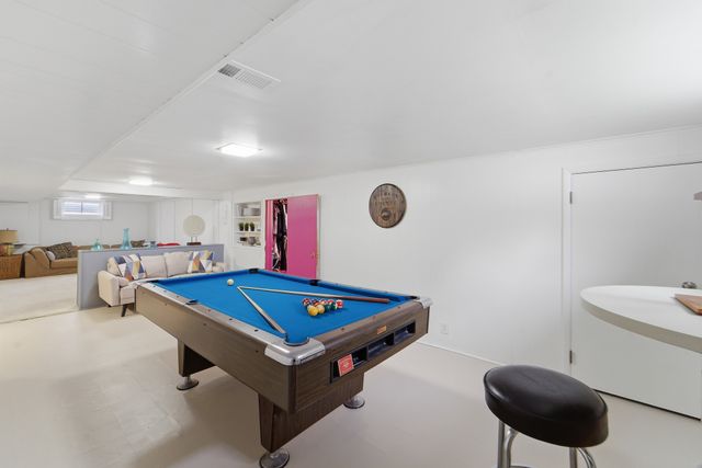 6635 Sunset Terrace, Windsor Heights, IA 50324