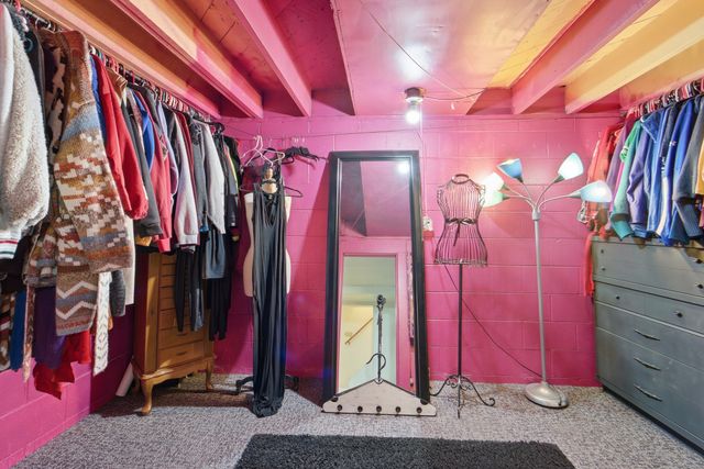 6635 Sunset Terrace, Windsor Heights, IA 50324