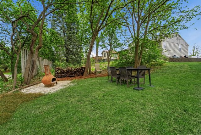 6635 Sunset Terrace, Windsor Heights, IA 50324