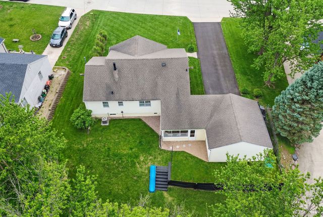 6635 Sunset Terrace, Windsor Heights, IA 50324