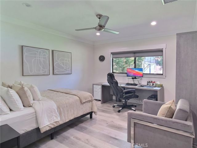 1023 Atlee, La Canada Flintridge, CA 91011