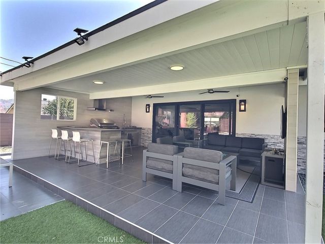 1023 Atlee, La Canada Flintridge, CA 91011