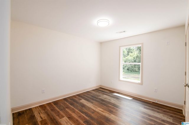 33 COUNTY ROAD 6401, Clanton, AL 35046