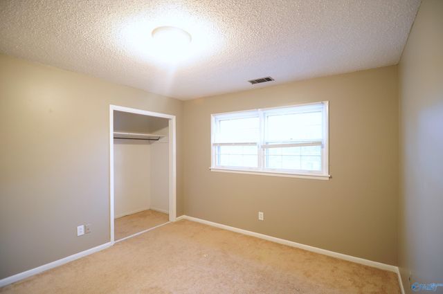 2505 Lancelot Drive, Huntsville, AL 35803