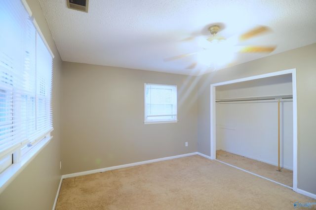 2505 Lancelot Drive, Huntsville, AL 35803