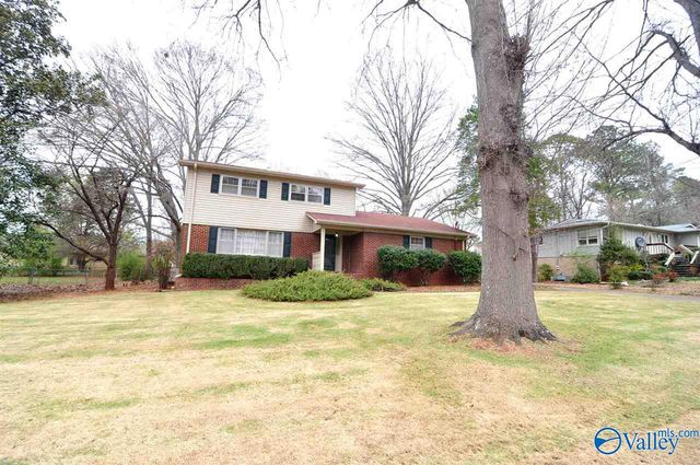 2505 Lancelot Drive, Huntsville, AL 35803