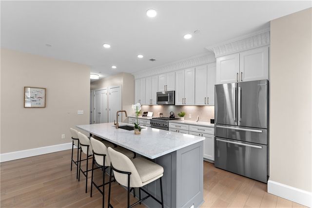 350 Oliver Ave 909, Downtown Pgh, PA 15222