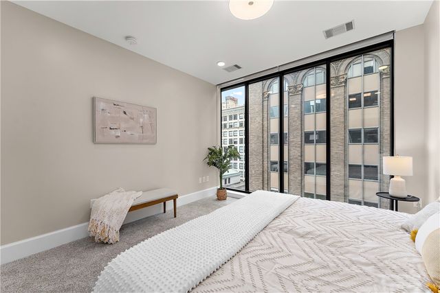 350 Oliver Ave 909, Downtown Pgh, PA 15222
