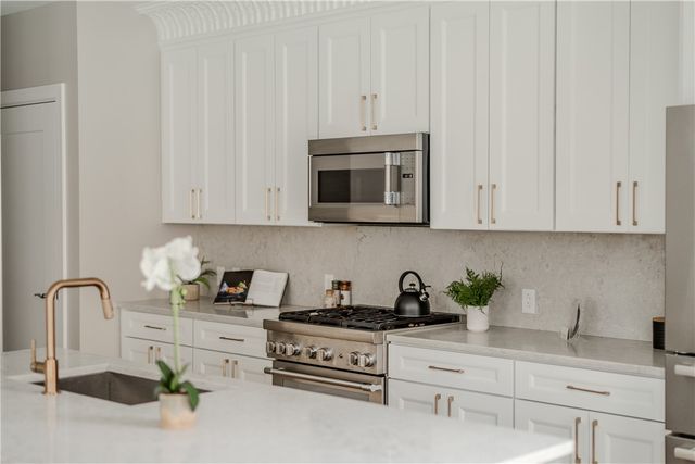 350 Oliver Ave 909, Downtown Pgh, PA 15222