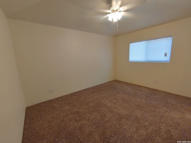 8916 Maverick Draw, San Antonio, TX 78250