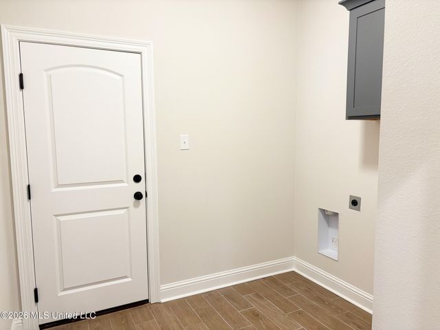 1303 Redfish Drive, Gulfport, MS 39507