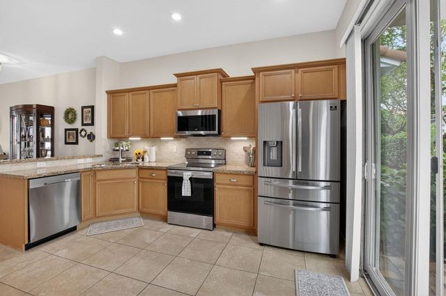 485 Graham Place, Boynton Beach, FL 33435