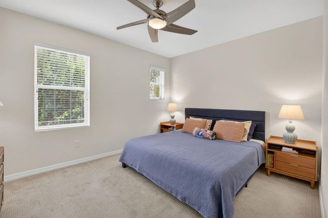 485 Graham Place, Boynton Beach, FL 33435
