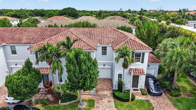485 Graham Place, Boynton Beach, FL 33435