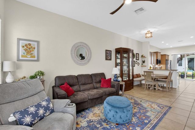 485 Graham Place, Boynton Beach, FL 33435