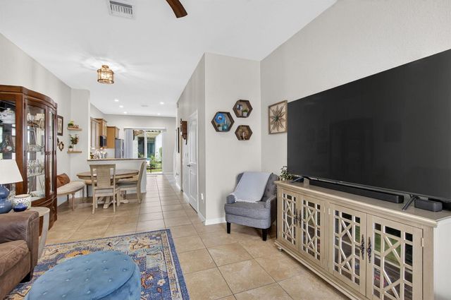 485 Graham Place, Boynton Beach, FL 33435