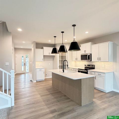 8701 N 177th Street, Bennington, NE 68007