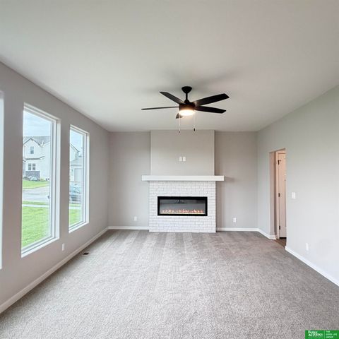 8701 N 177th Street, Bennington, NE 68007