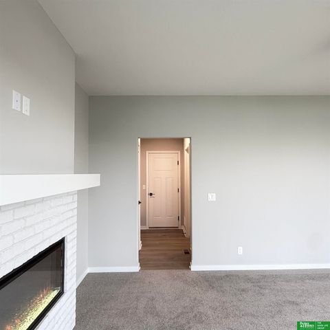 8701 N 177th Street, Bennington, NE 68007