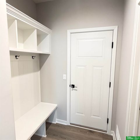 8701 N 177th Street, Bennington, NE 68007