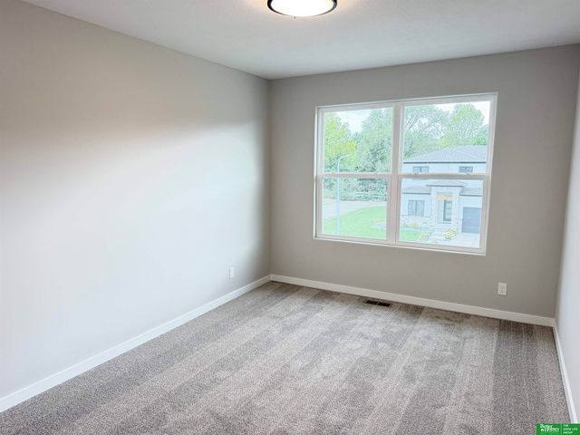 8701 N 177th Street, Bennington, NE 68007