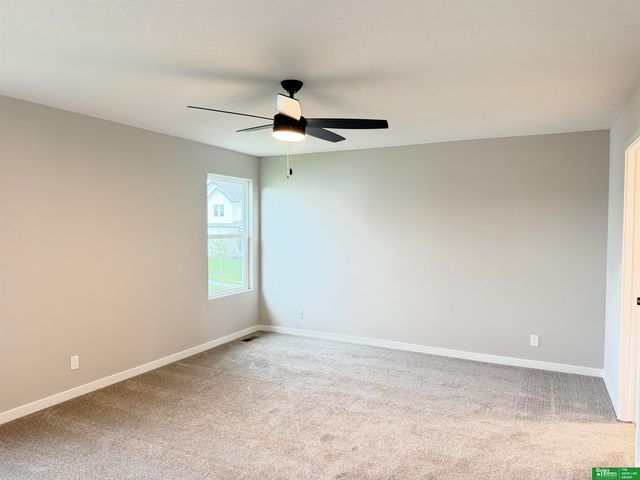8701 N 177th Street, Bennington, NE 68007