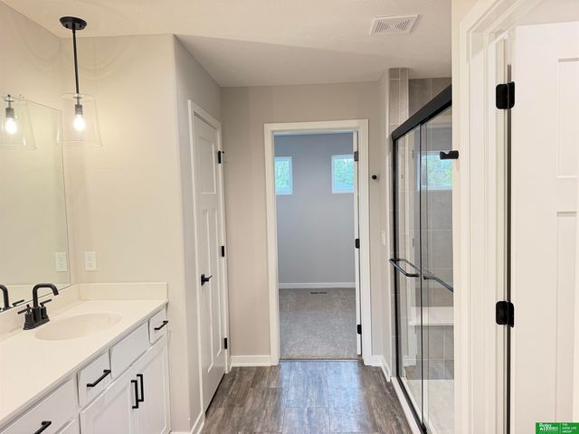 8701 N 177th Street, Bennington, NE 68007