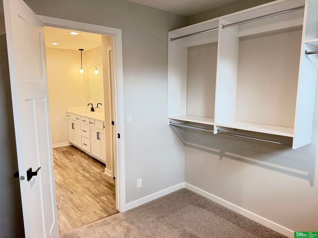 8701 N 177th Street, Bennington, NE 68007