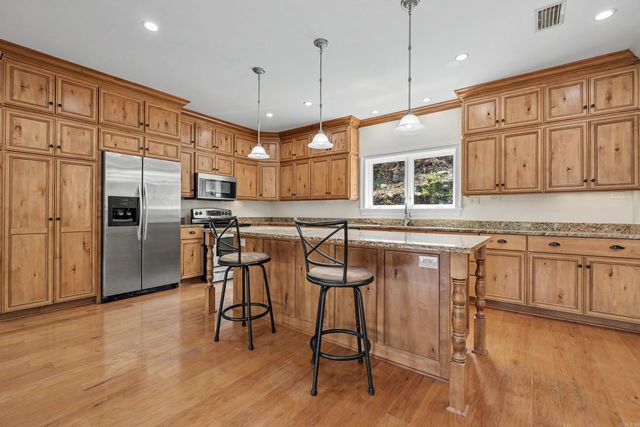 1 Overlook Circle, Little Rock, AR 72207