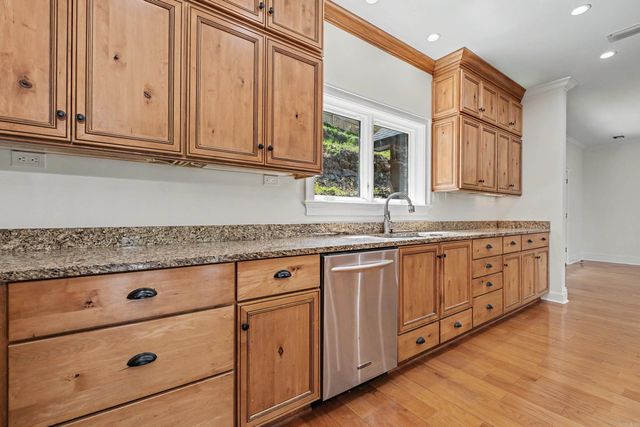 1 Overlook Circle, Little Rock, AR 72207