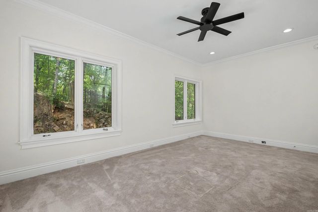 1 Overlook Circle, Little Rock, AR 72207