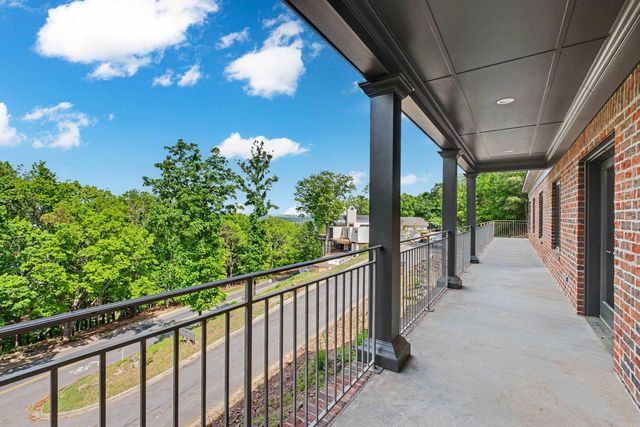 1 Overlook Circle, Little Rock, AR 72207