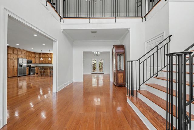 1 Overlook Circle, Little Rock, AR 72207